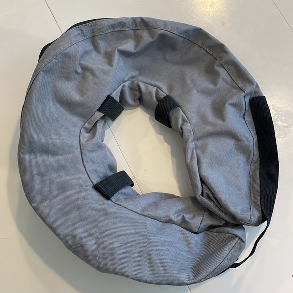 Well & Good Inflatable Dog Collar, Gray, size Medium. Brand new - Picture 5 of 5